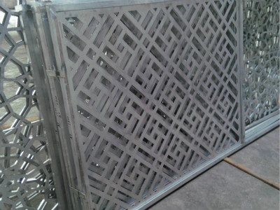 雕花铝单板